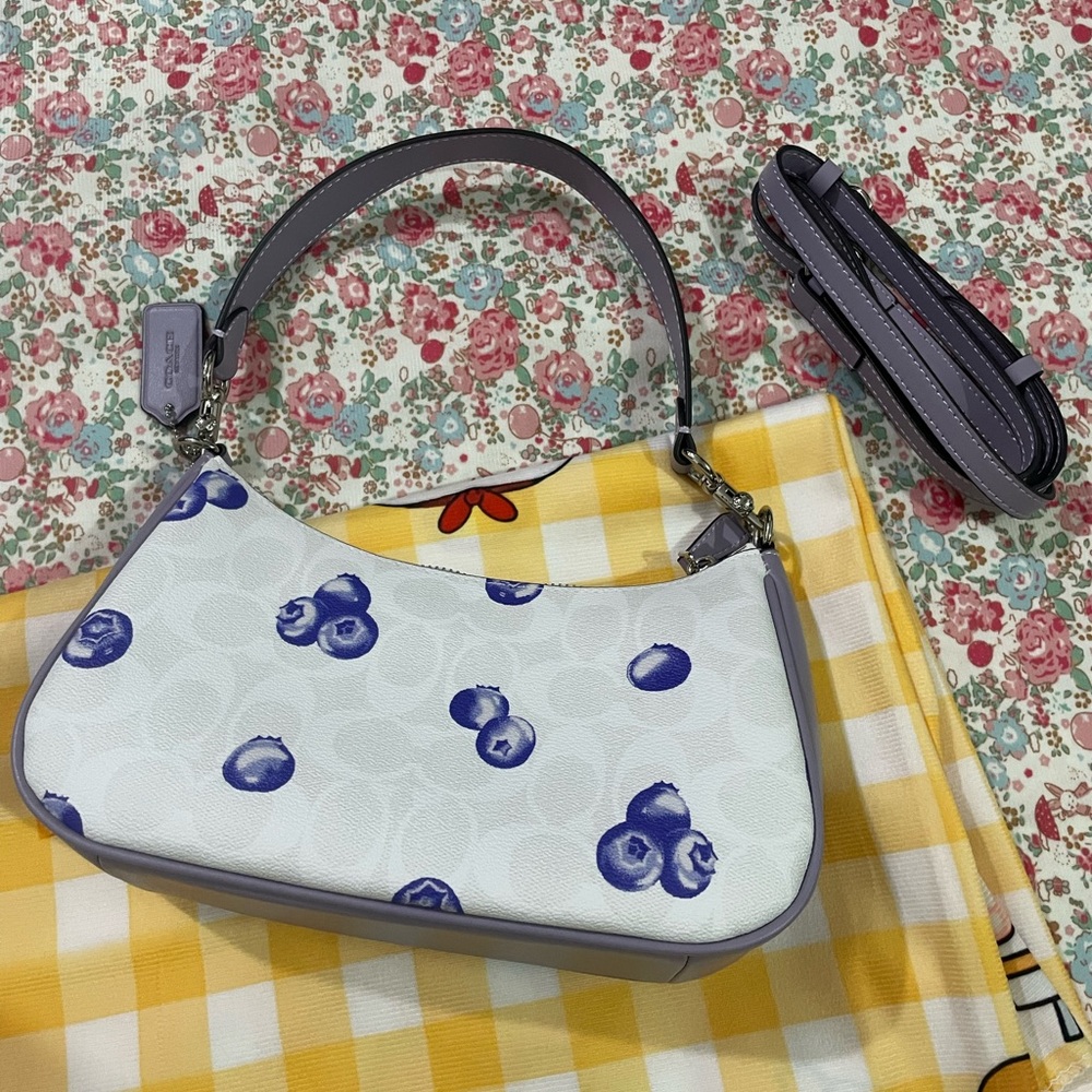 Coach White Crossbody Bag with Blue Blueberry Print - Picture 2 of 10